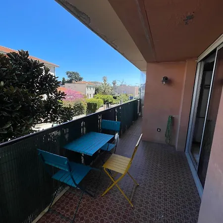 Apartment 3 Pieces, Proche De La Plage, Climatise, Tramway A Proximite Nizza